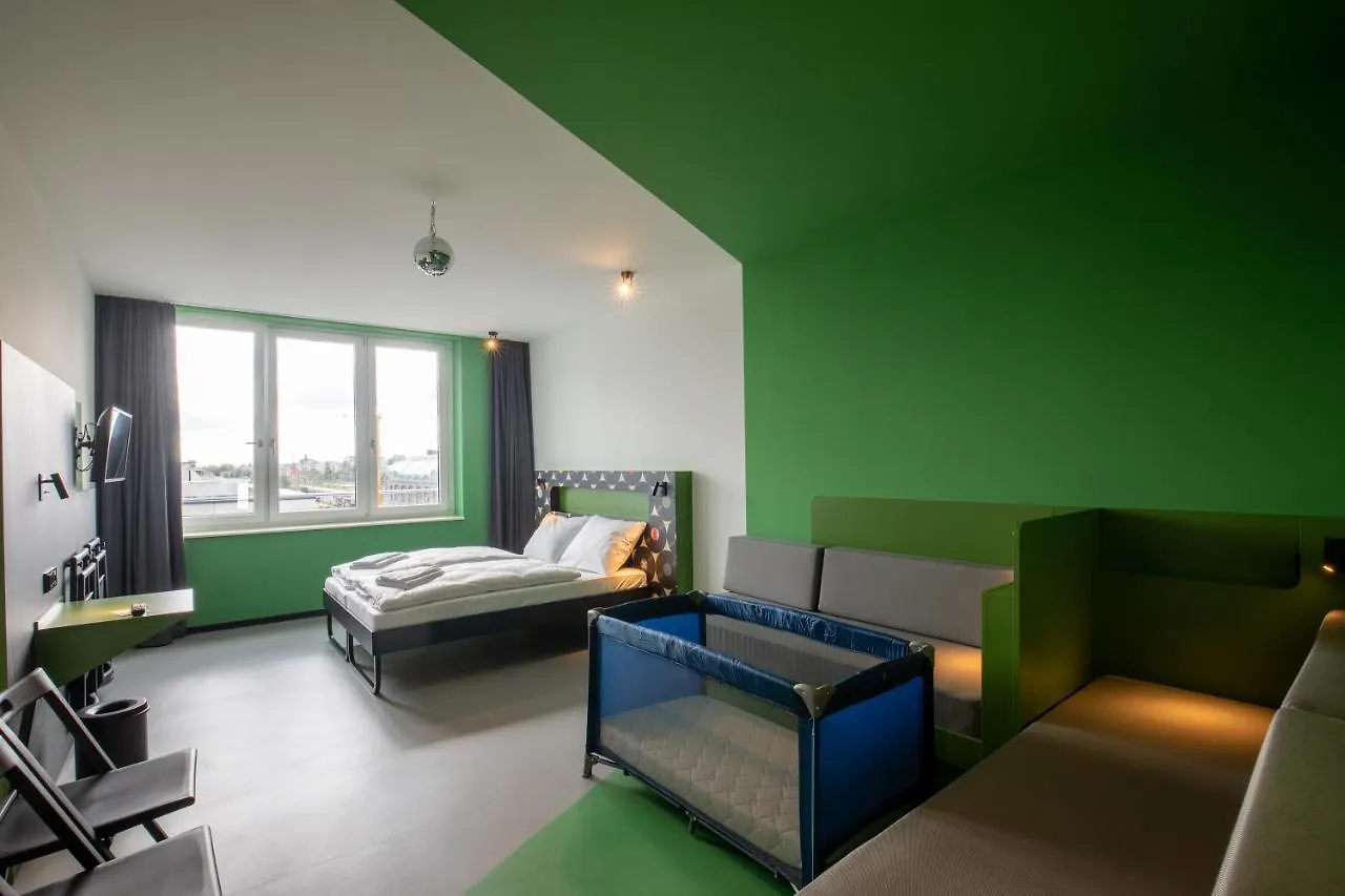 Meininger Hotel Dresden Zentrum 0*,  Alemanha